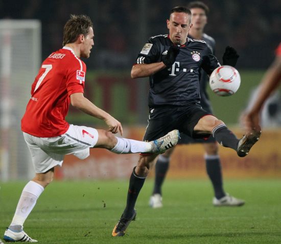 队与个人之 队与个人之