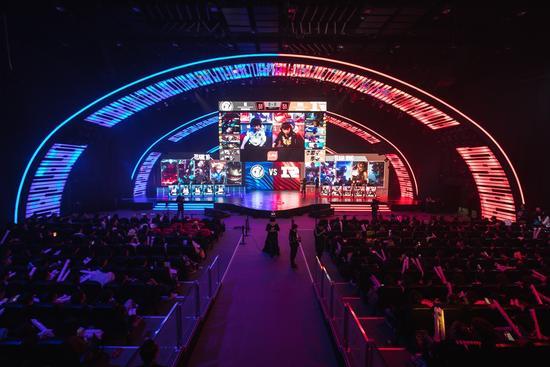 他們對自身 他們對自身